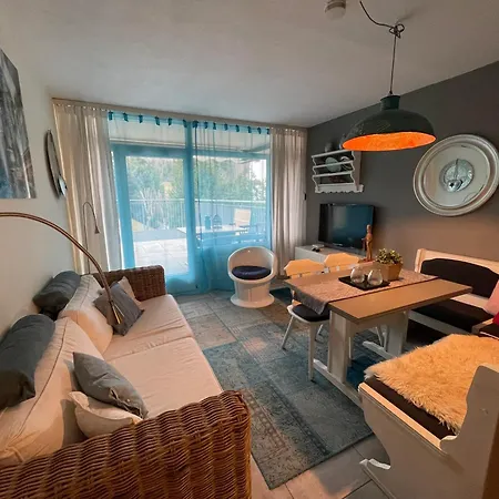 Blue Jeans 公寓式酒店 3*