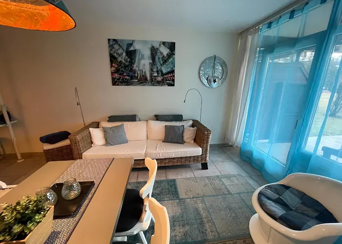 Blue Jeans 3* 玛丽亚埃姆安斯泰内嫩米尔